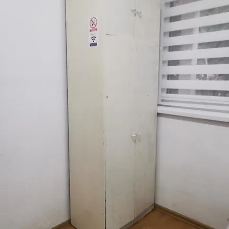 White - Free Parking Apartamento *
