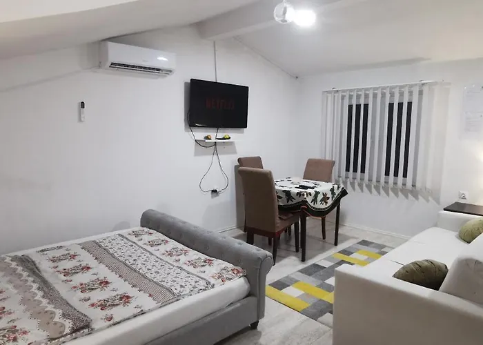 White - Free Parking *